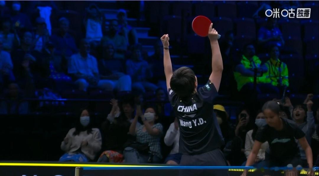2026年8月16日WTT瑞典大满贯女单半决赛王艺迪4－2张本美和，上次横滨之战