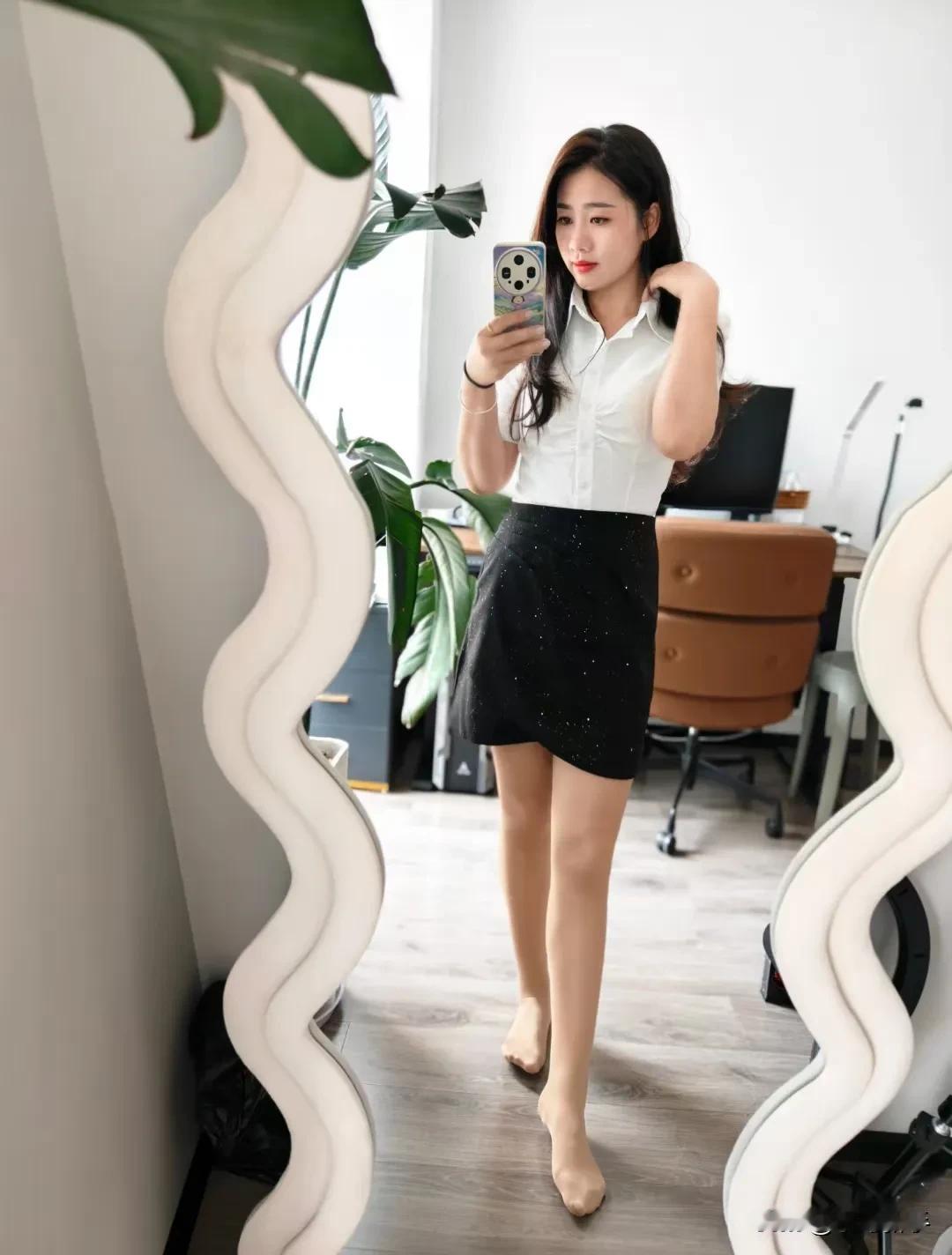 五一怎么过，好不容易放假，难得约了美女，现在回去是不是太早了点？？？前几天就知