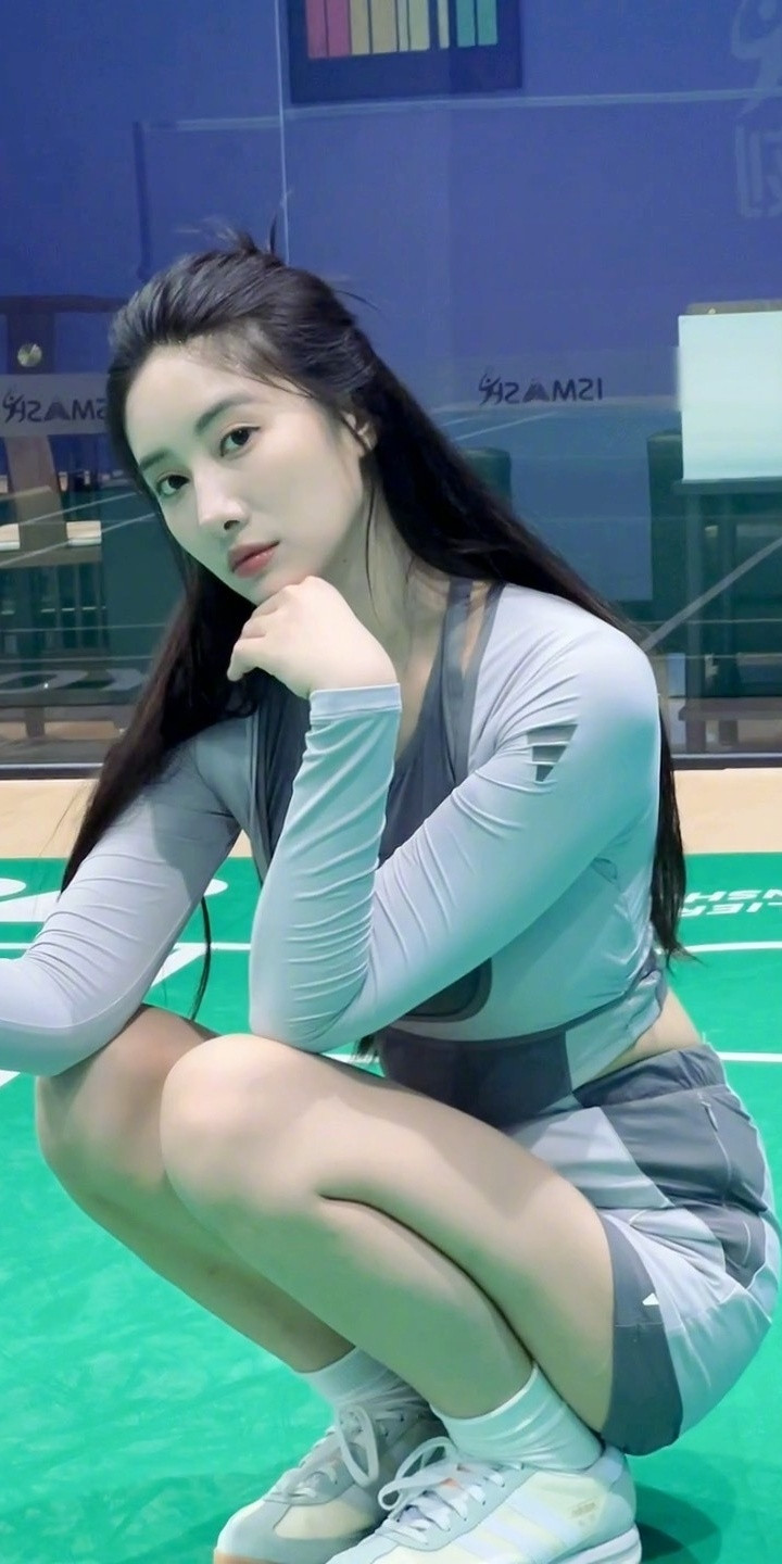 吴优运动感小姐姐，完美体态。吴优