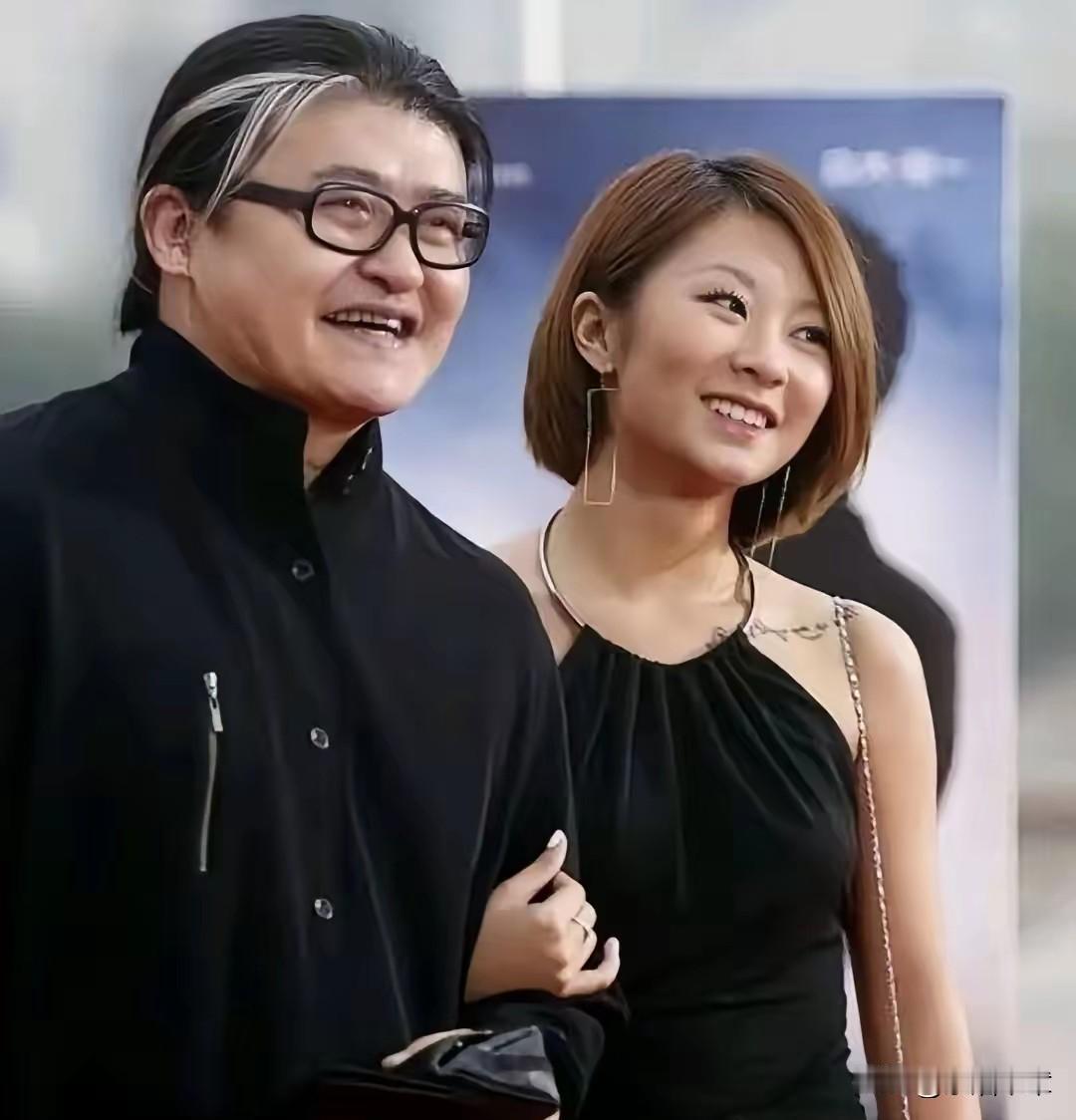 褪去“星婿”光环的陈诗洋,原来他这么厉害陈诗洋,以前是“星婿”,现在是钢琴家