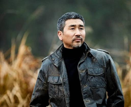 沙宝亮说：我16岁早恋，认识我老婆，结婚后，靠她养我。可我还是犯了男人都会犯的错