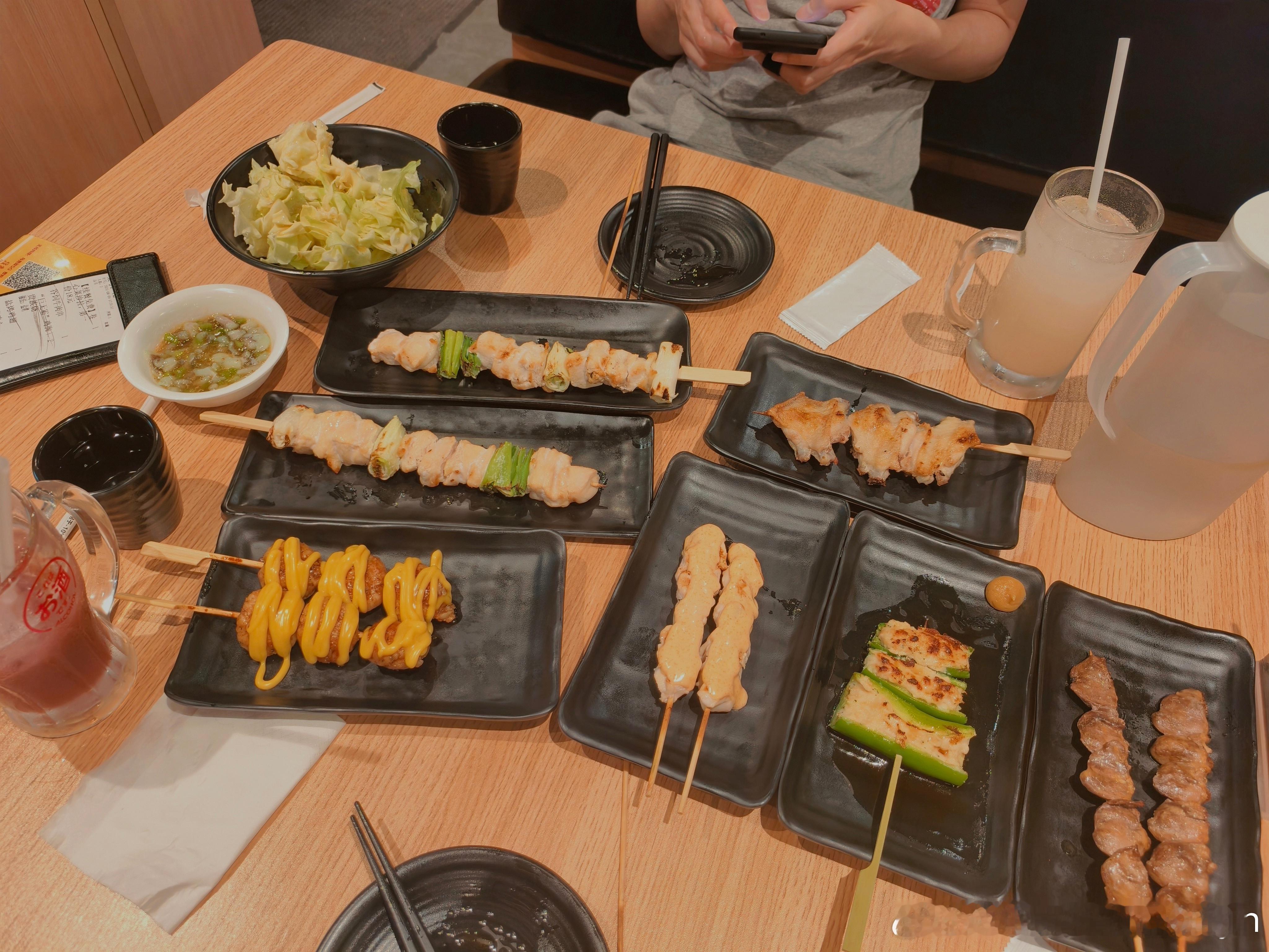 今晚吃鸡。[捂眼睛]美食上海美食烧鸟​​​