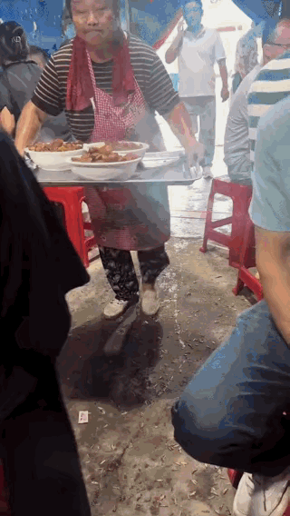 大娘，你这样我吃什么。太坏了😡😡😡😡😡😡