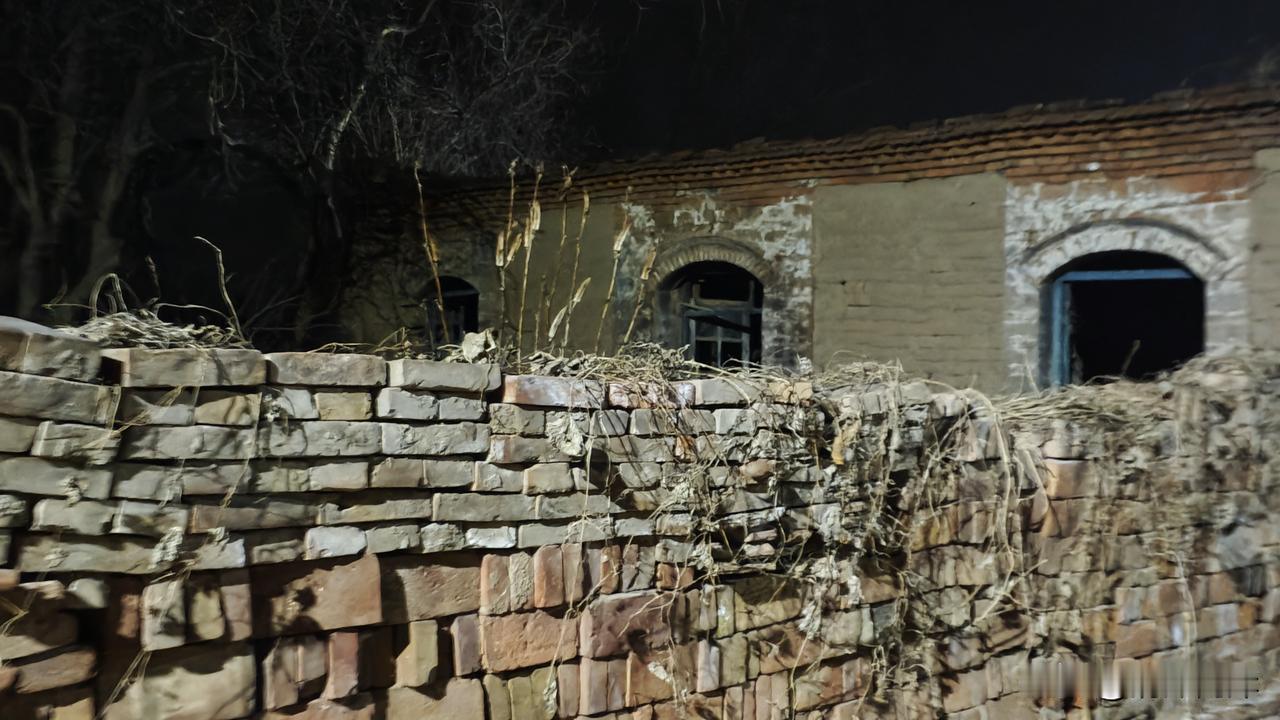 今天偶尔看到这样一段话，让我对民营企业有了一个清晰的认识。还是曹德旺说的精辟呀。