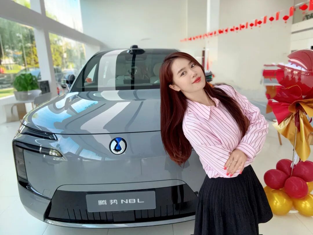 什么？这款车连续两个月销量破5000辆，为何腾势N8L卖爆了？其中12月又卖了6