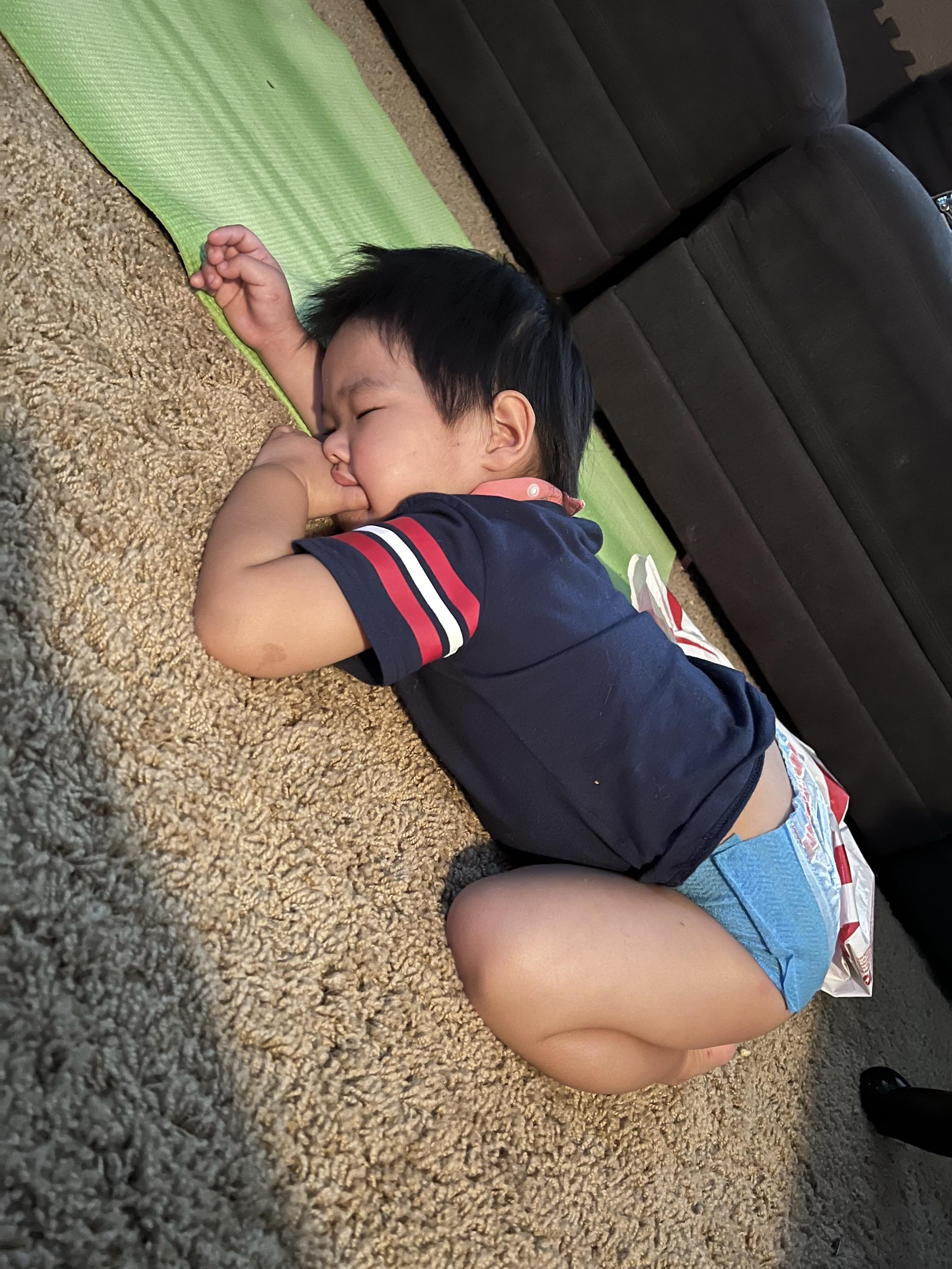 儿子又长大一岁了。时间啊你慢点吧，让孩子们慢点长大，我们慢点变老～