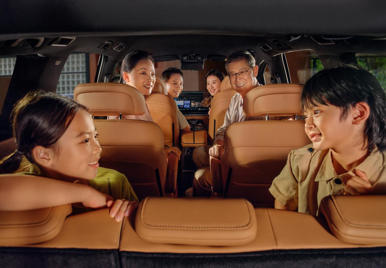 中国最受欢迎的MPV排名一、腾势D9二、格瑞维亚三、丰田赛纳四、别克GL