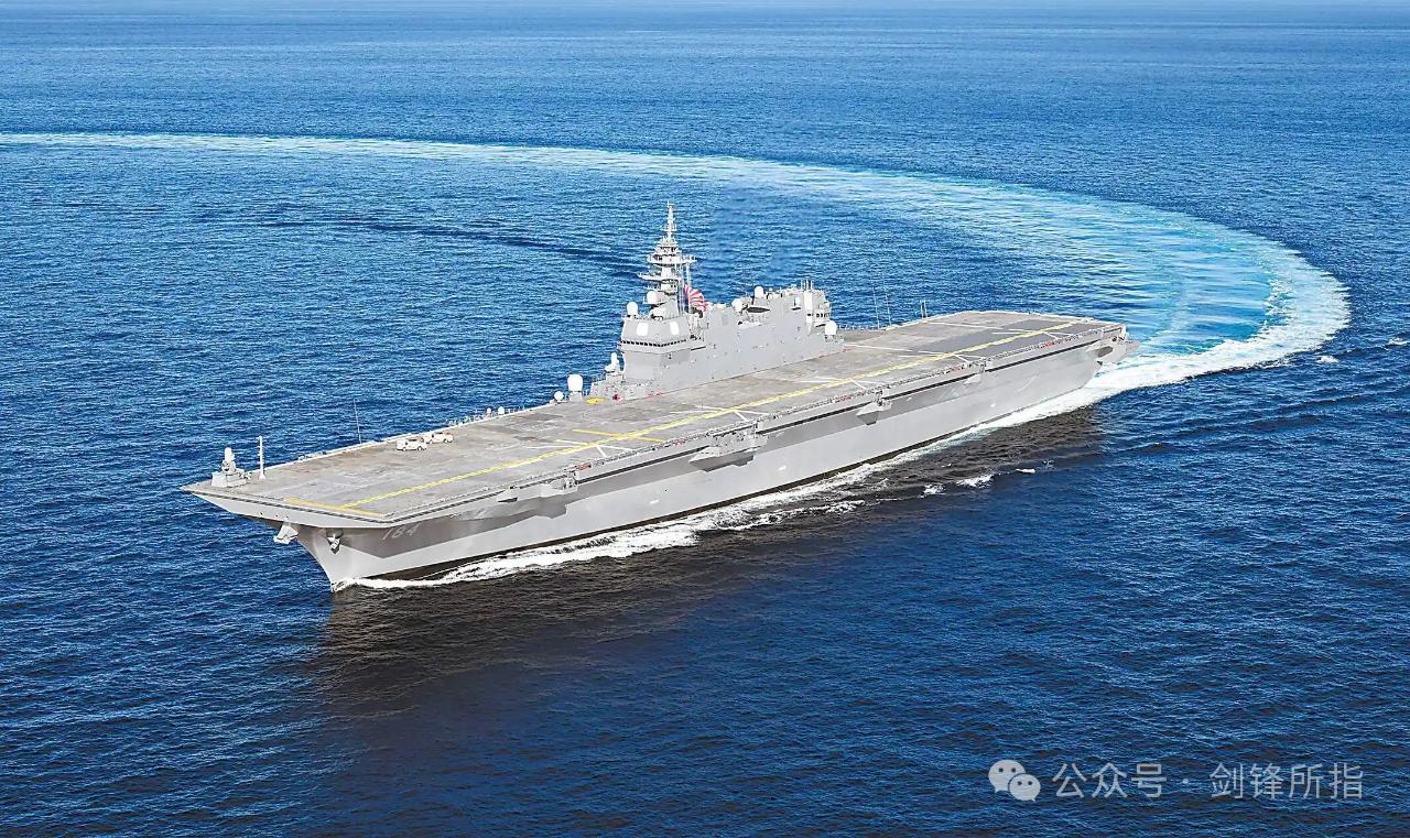 日本加贺号航母(DDH-184)，突然离开母港，将前往西太跟踪监视“辽宁舰”航母