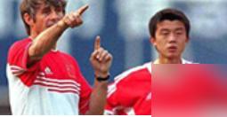 2012年，阿里·汉担任沈阳沈北队主教练，黄勇担任助理教练。看到黄勇依旧出色