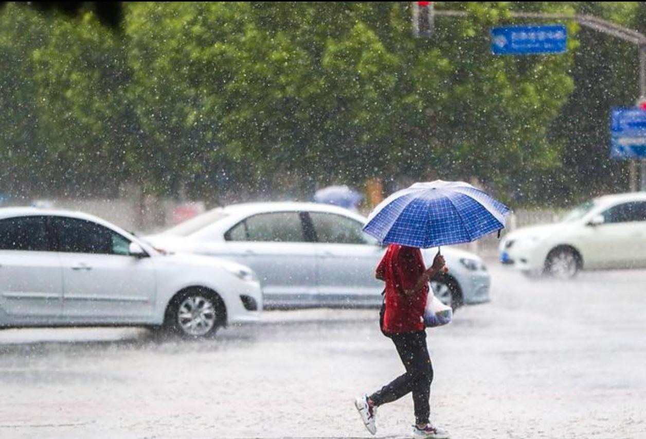 雨҈雨҈雨҈！5月15日起中东部强降雨来袭，这些地方要特别注意！大家注意了！