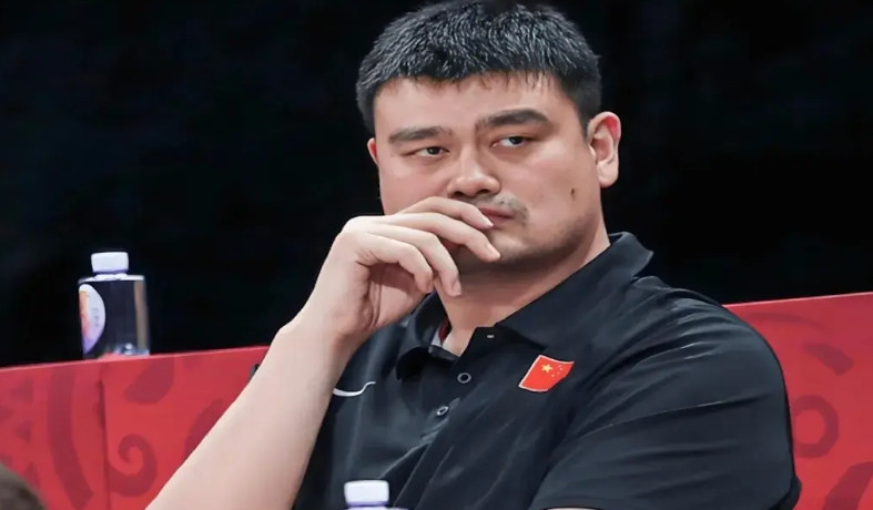 都说姚明不好姚明辞职一年，你看看篮球现状：​u19男篮在世界杯上被胖揍败北