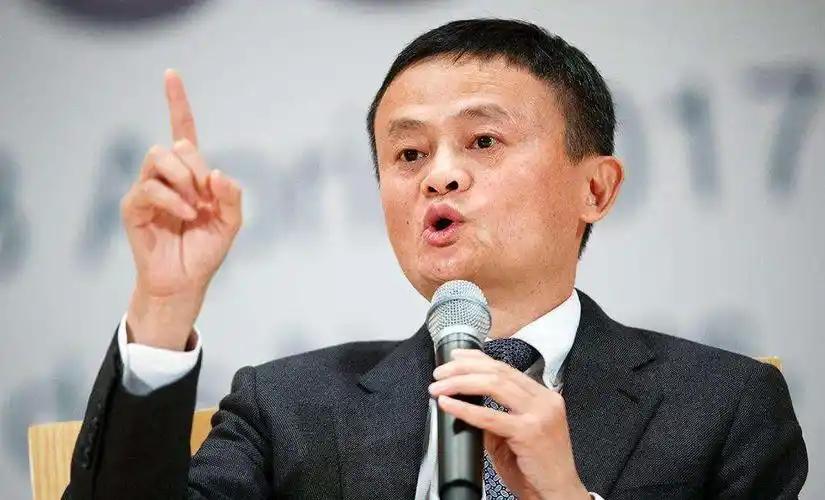当年如果让蚂蚁金服上市，后果有多严重？2020年11月，蚂蚁集团原本已经站在全