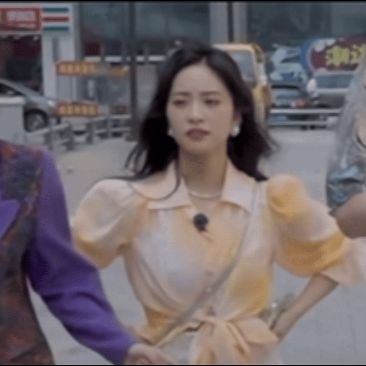 沈月你moon好呀这两步走挺带感的​​​