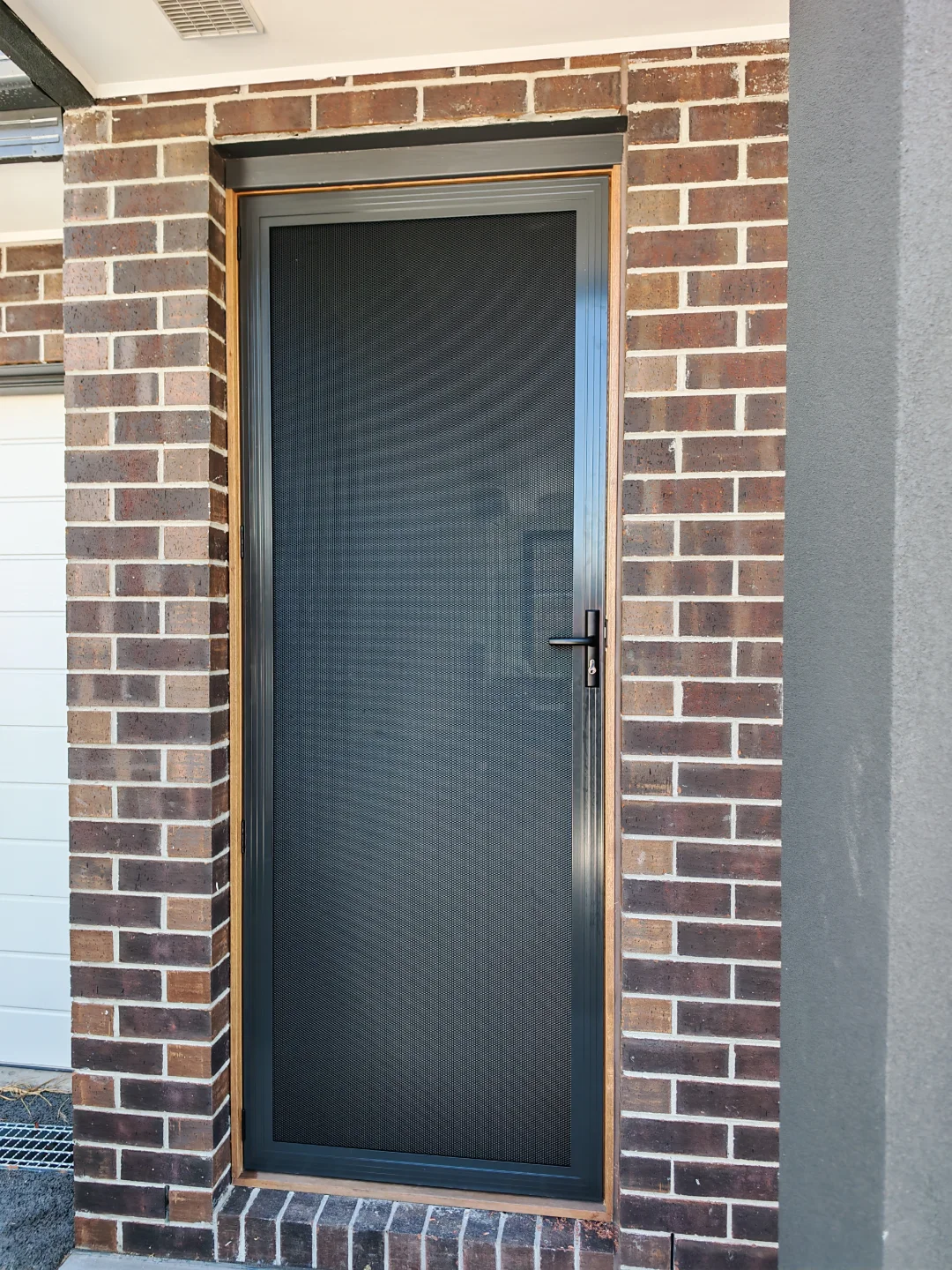 防盗门&纱窗开始觉得没必要，装完直接真香