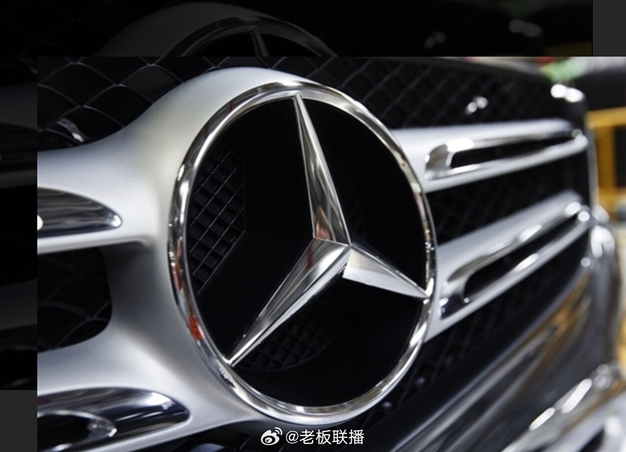 【奔驰宝马在华销量大跌】奔驰宝马在华预估销量或不足50万辆1月15日，据媒体报
