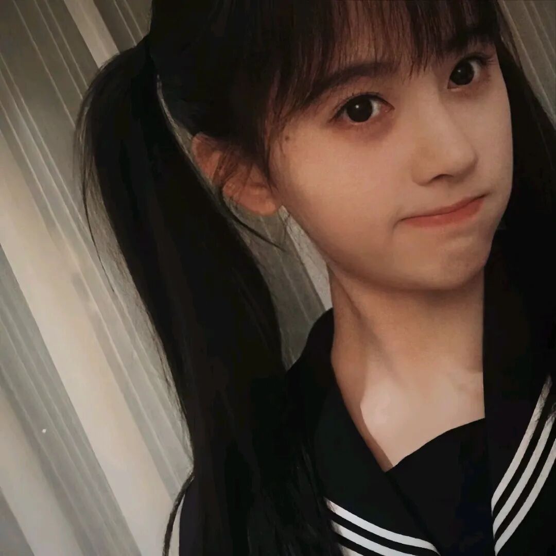 𝐒𝐇𝐀𝐑𝐄｜小众鞠婧祎头像｜复古胶片感