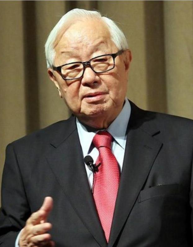 [点赞]台积电创始人张忠谋，受访时再次语出惊人，我真的认为，我的国家——美国，