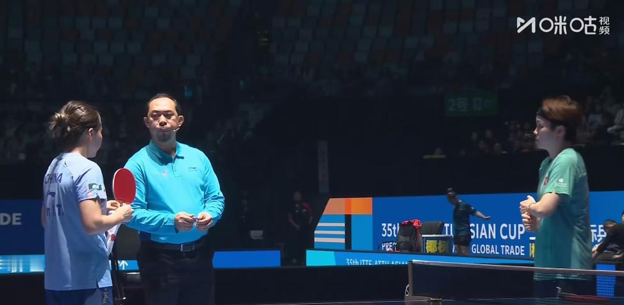 好意外！陈幸同🇨🇳输了首局！场外坐镇的是邱贻可指导！第一局陈幸同🇨🇳