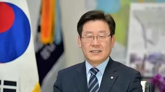 时隔7年，中韩航线终于大扩容了。韩国刚把25条中国航线分给10家本土航司，仁川飞北京、上海、广州、大