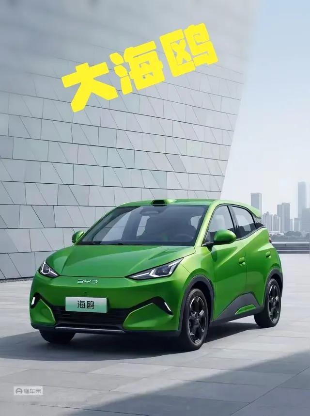 2027款比亚迪海鸥是换代全新车型，智能化相比老款提升很大，分智能座舱和智能驾驶两块：一、智能座舱（