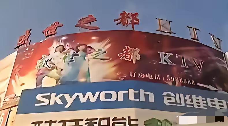 2011年，云南一17岁少年被35名保安手持狼牙棒殴打致死，少年肝脏外露、颅骨全