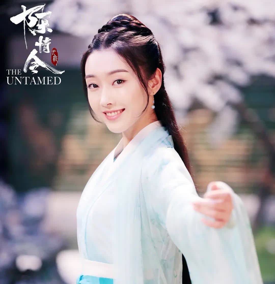 《陈情令》时，宣璐和孟子义有一段“争议”，可以说是不相上下，现在二人地位却“今非