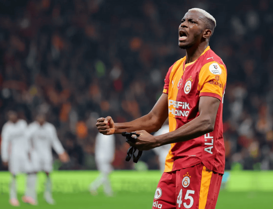 费迪南德: 只要曼联提出邀约, 奥斯梅恩百分之百会愿意加盟