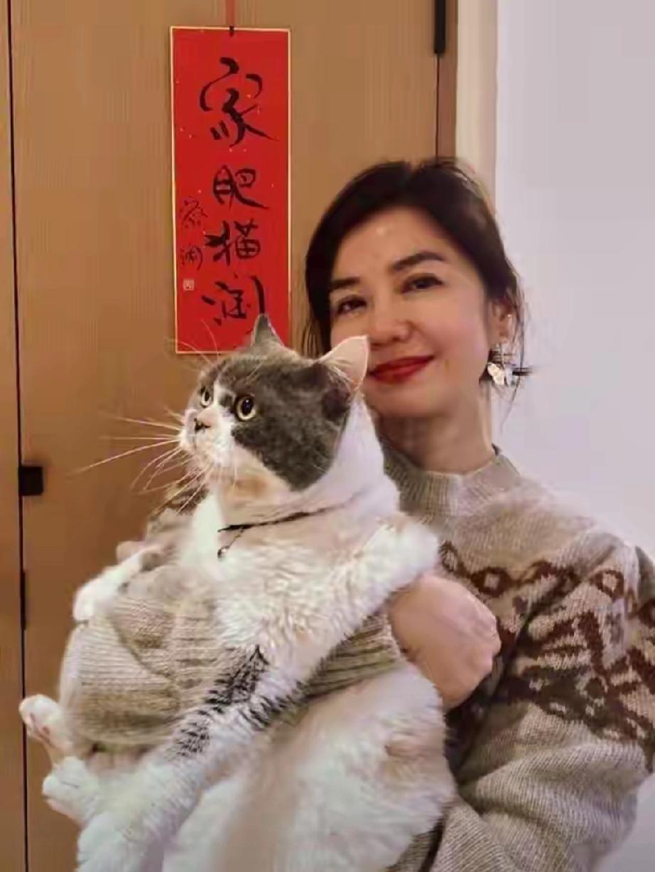 66岁钟楚红近况惊艳！拒复出爱独处，活成人间清醒典范6月2日，