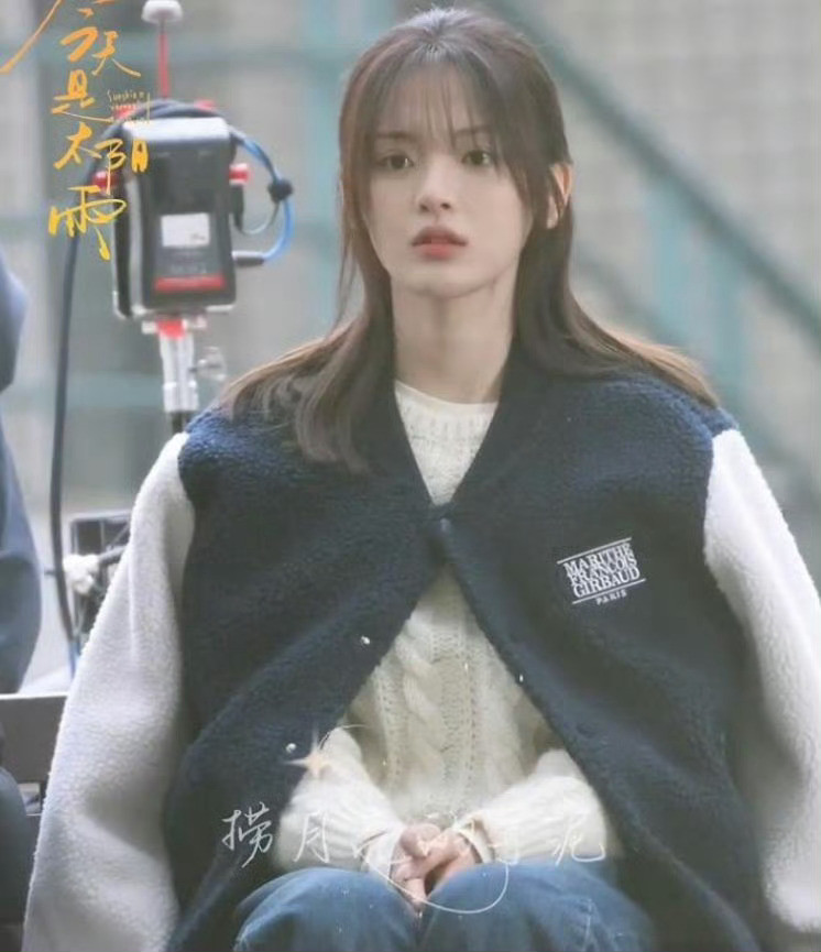 杨超越这个造型据说撞脸宋慧乔，你觉得像不像