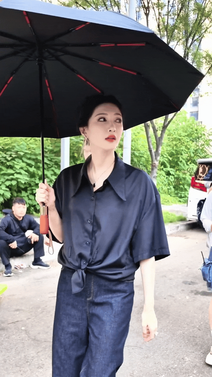 江疏影美丽又亲切，有腔调又有气质！