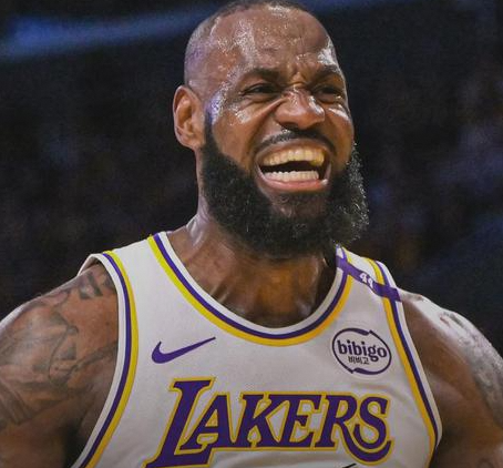 ESPN冷嘲热讽詹姆斯，还想他退役后加盟？妄想！
