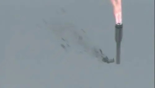 我看到一段话：火箭为什么发射失败？这次失败的原因是超重，因为火箭上挂太多的散户了