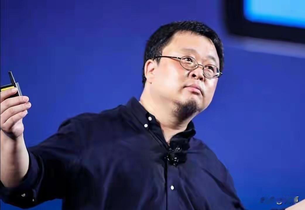 罗永浩这次被戳到软肋了不是因为他吐槽上海电信网速假，也不是被翻出以往的精日言论