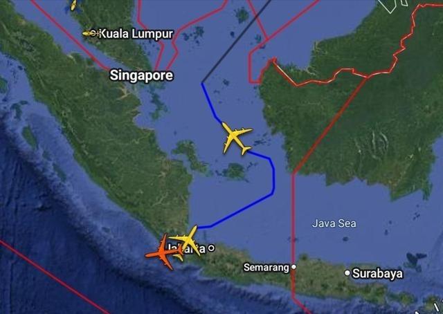 大战可能马上开始了，雷达显示，印太地区有三架空中加油机从日本起飞，它们避开了所有