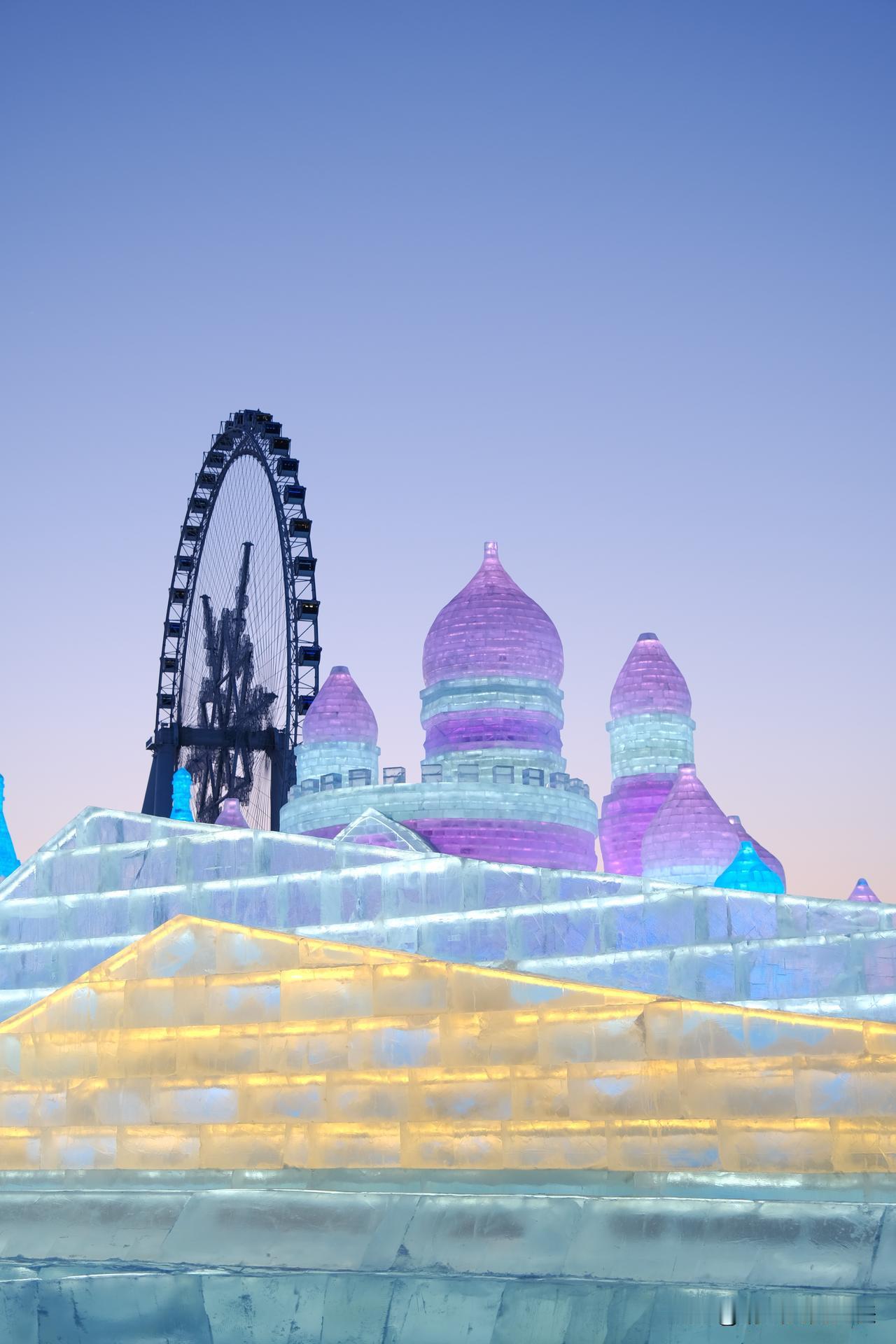 ❄️哈尔滨冰雪大世界开园啦！要不要冲一波，今年真是突破了往年的规模，太懂我们
