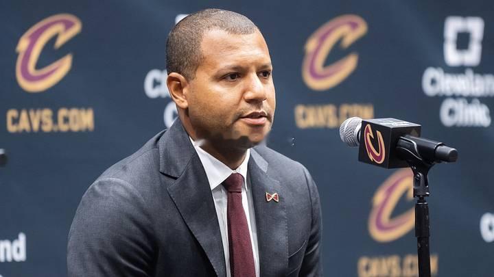 根据ESPN记者ShamsCharania的消息，克利夫兰骑士的高管布兰登-威