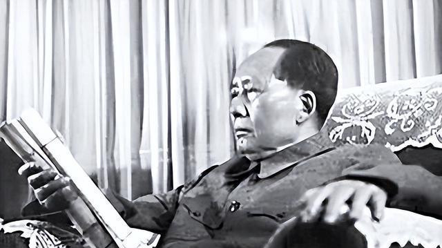 龙云得知儿子被解放军击毙后,怒闯中南海,毛主席:你回家看看吧