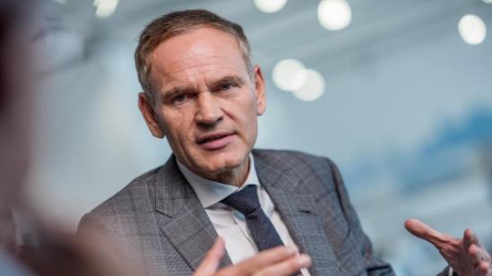 德国点名批评咱们，德国媒体表示：中国正在将自己打造成世界头号“强国”，这已经严