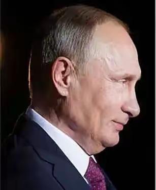 还得是老特啊给普京打了个电话，说天气太冷了，士兵在野外打仗别冻坏了，还是先停