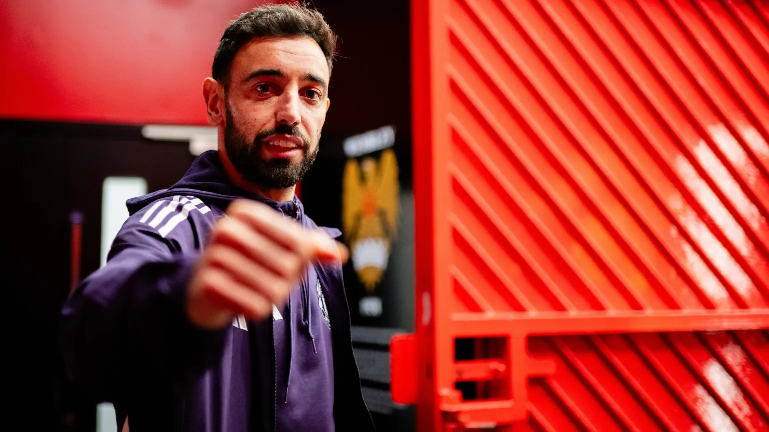 记者: 曼联准备帮阿莫林清洗多达11位球员, B费等人可能在列