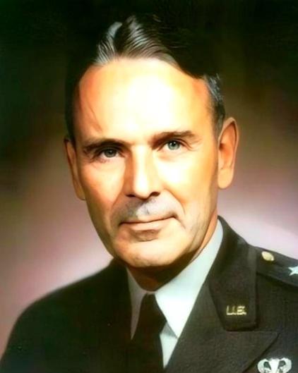 李奇微晚年说了句大实话，听得人头皮发麻。他说朝鲜那场仗没有赢家，但却硬生生杀