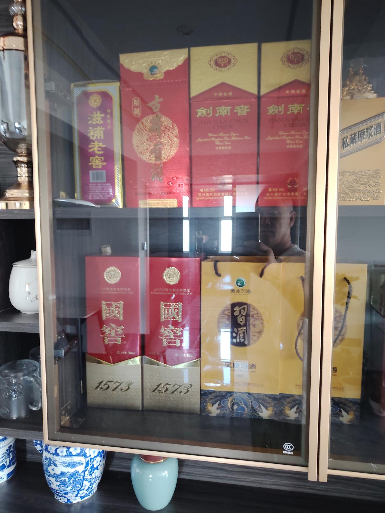 私人小酒柜，不知道大家喜欢哪一款。