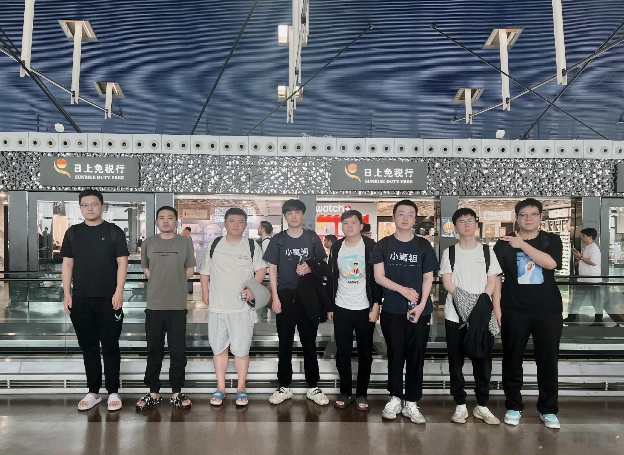梦幻联赛今天就开始啦，YB和XG各有两轮！加油啦dota218点：XG对阵Bo