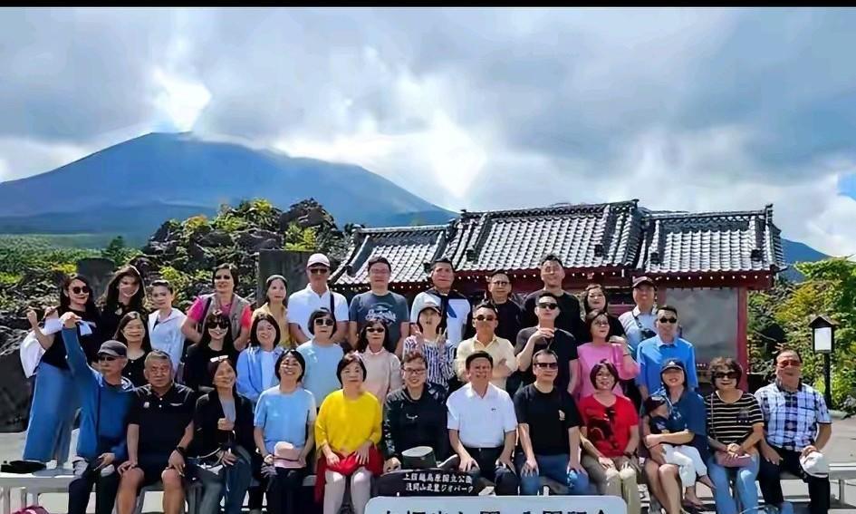 这位网友骂得好！这些蓝营的人，简直再一次刷新了他们的底线。一方面和大陆，
