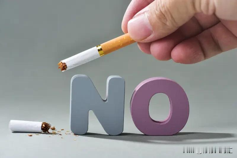 戒烟是个技术活，我来分享点建议。可以试试减量戒烟法，头一周把吸烟量减半，第二周