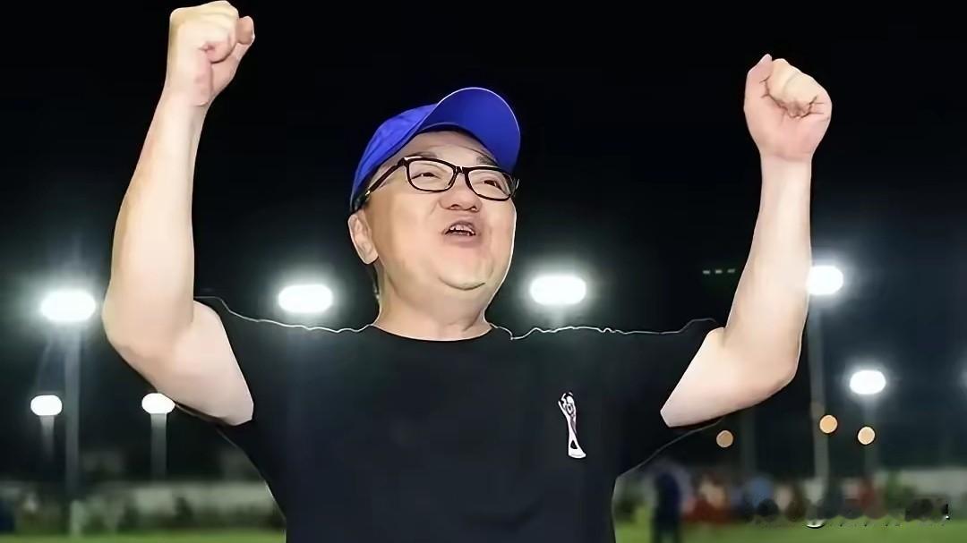 6月10日晚，董路在直播中撕破脸：“中国足协没害我，真正打压我的是北京足协，视我