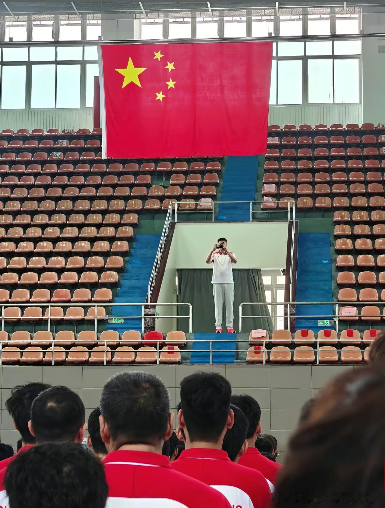 杜指导当摄影师呢​​​