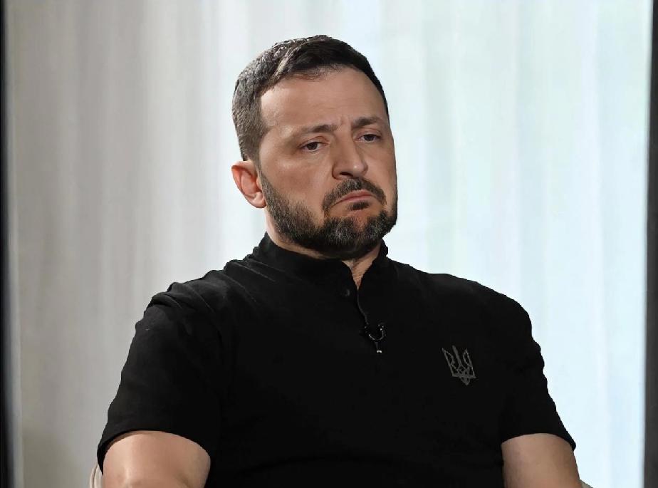 泽连估计又要睡不好了乌克兰总统泽连斯基近日明确反对欧盟提出的