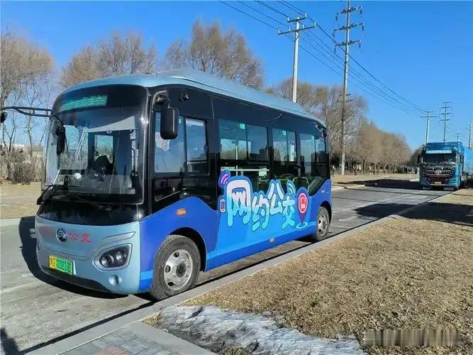 “网约公交车”横空出世，4元随叫随到，这个模式值得被全国推广城市短途出行一直