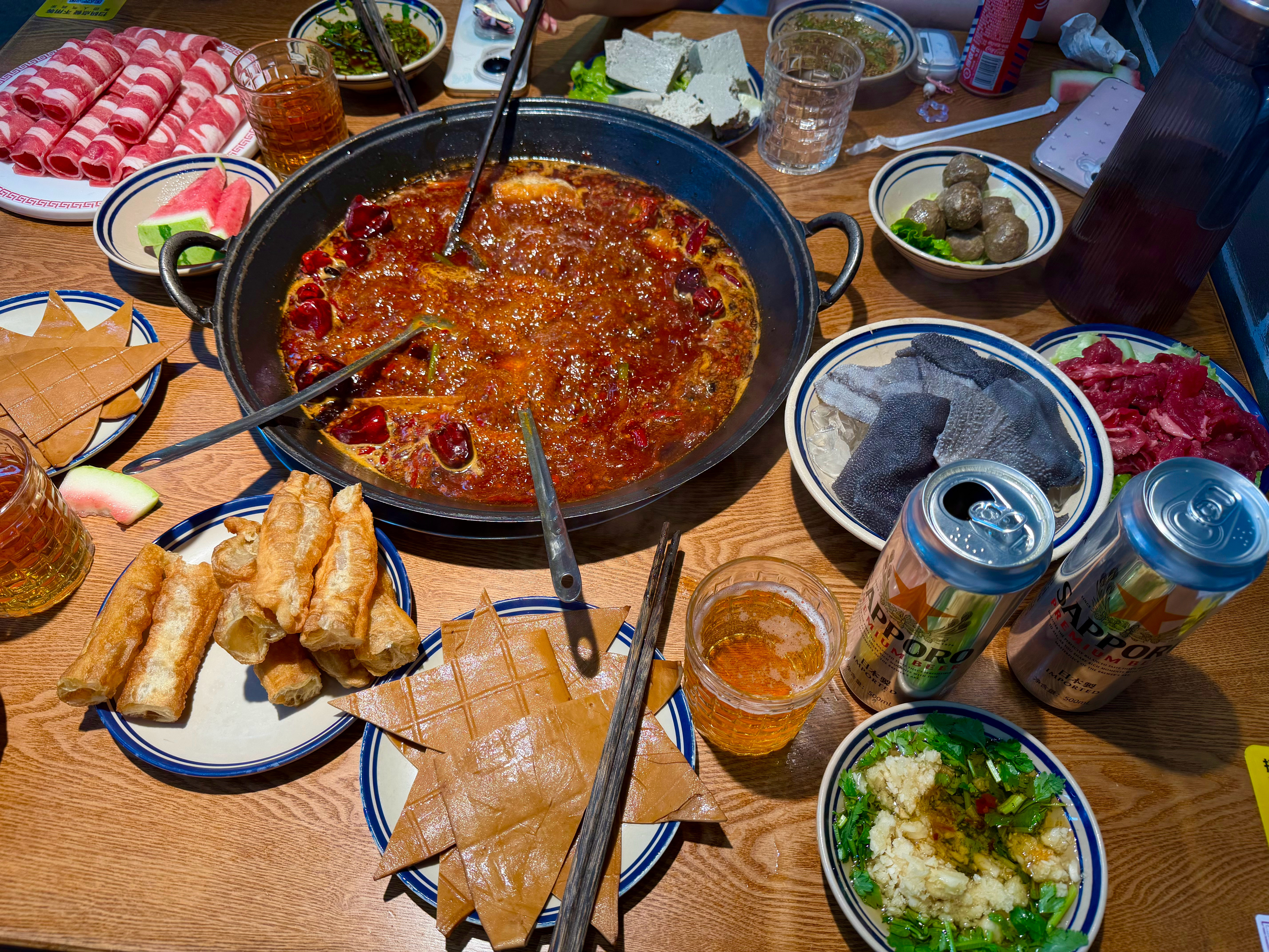 鳌江最佳锅底🍲🍻🍻每道菜都很苦，菜苦啤酒也很苦，不知道为什么难道花椒放
